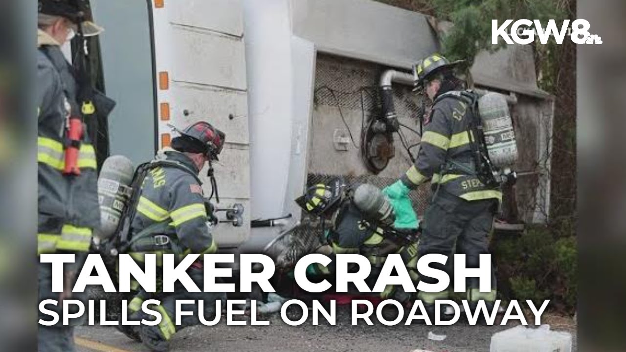 Fuel tanker overturns and spills onto roadway in Boring, Oregon - YouTube