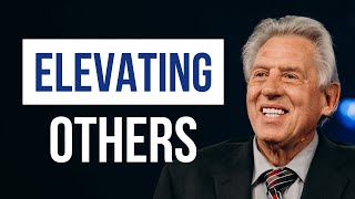 Do They Smile When They See You Coming | MWM