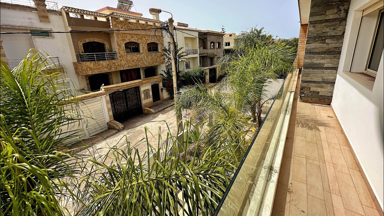 هادي هيا الغفلة بين البايع و الشاري..فيلا بثمن شقة..وسط اقامة محروسة..بالمسبح و الحديقة