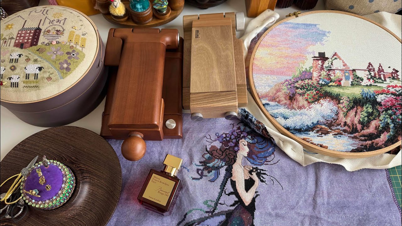 Trip to Ukraine, Xstitch work of Anna, Velke Potoky new Mini stand and my WIPs 