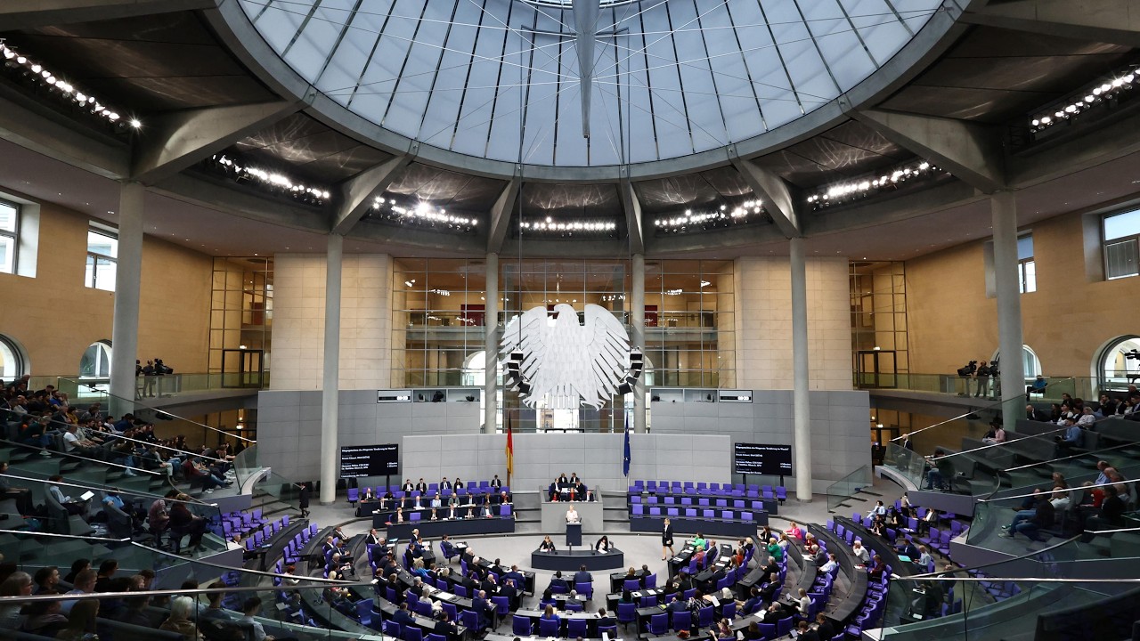 Bundestag LIVE: u. a. Debatte über 