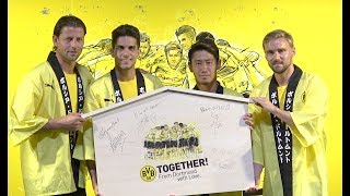 ドルトムントの選手が絵馬に挑戦！