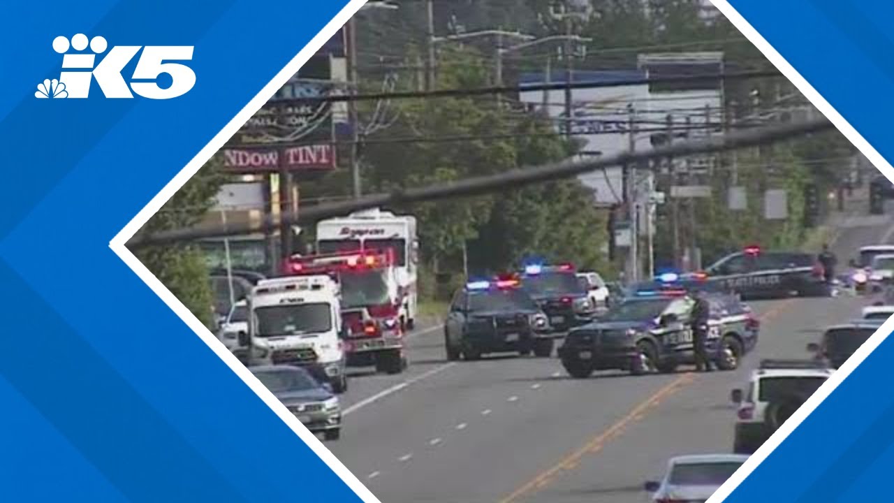 19-year-old killed in crash on Aurora Avenue - YouTube