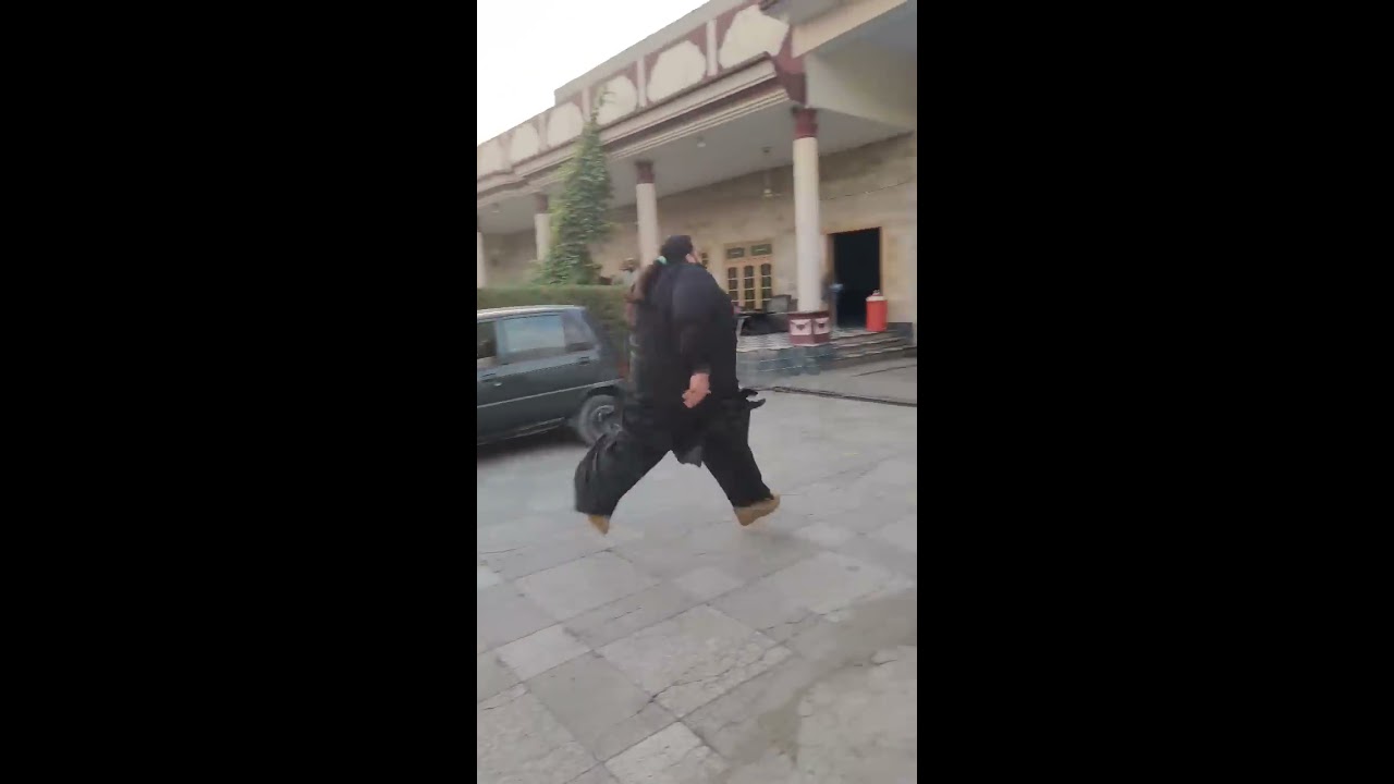 khan baba car lift and running... #pakistanihulk #viralvideo #worldstrongestman #khanbaba #wwe