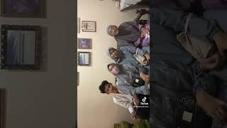 Download Lagu Tiktok angkat tangan mu bestie Edisi Lebaran MP3