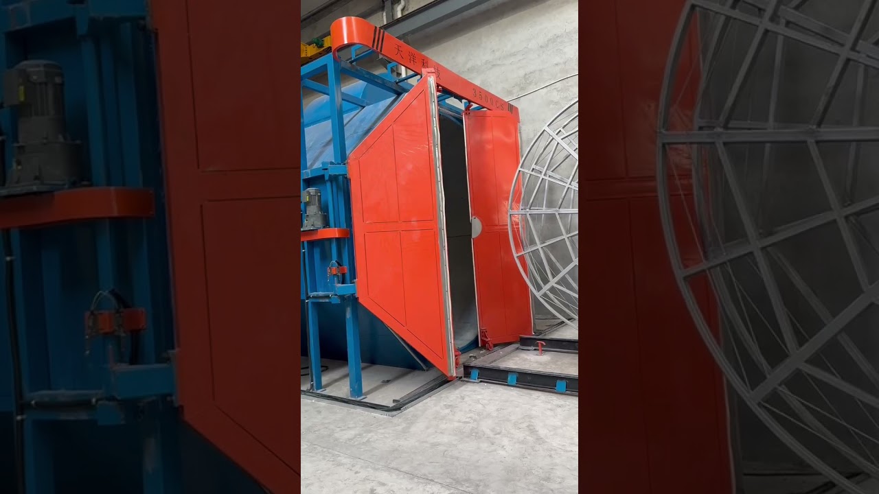 Shuttle Rotomolding Machine