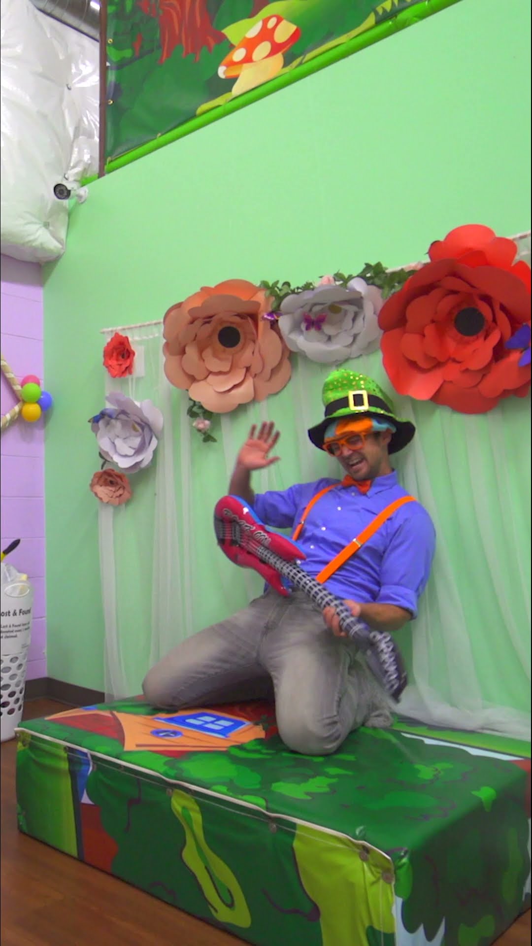 Blippi's Does A Photoshoot? | Blippi Shorts | #shorts #blippi #blippimusic