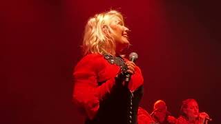 Kim Wilde - You keep me hangin on(European tour 2024 live in Paris)(10/02/2024)