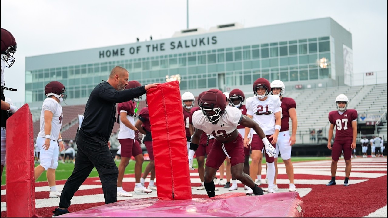 Tackling technique with linebackers coach Tom Rebholz