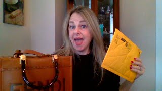COACH UNBOXING TOO CUTE | FENDI SMALL SHOPPER HONEST REVIEW