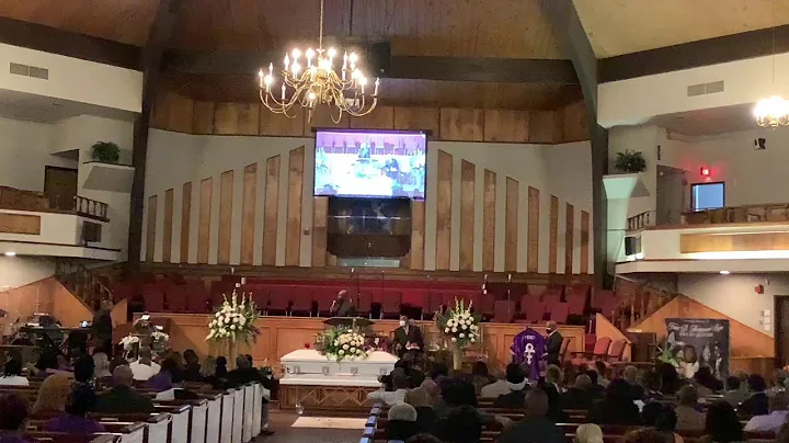 Celebrating the Life of Traci D. Thompson-Cage