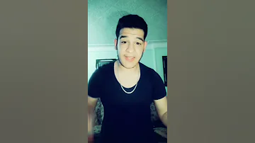 الناس تقول اين وليفهاا البت فاتحه الملعب 18 