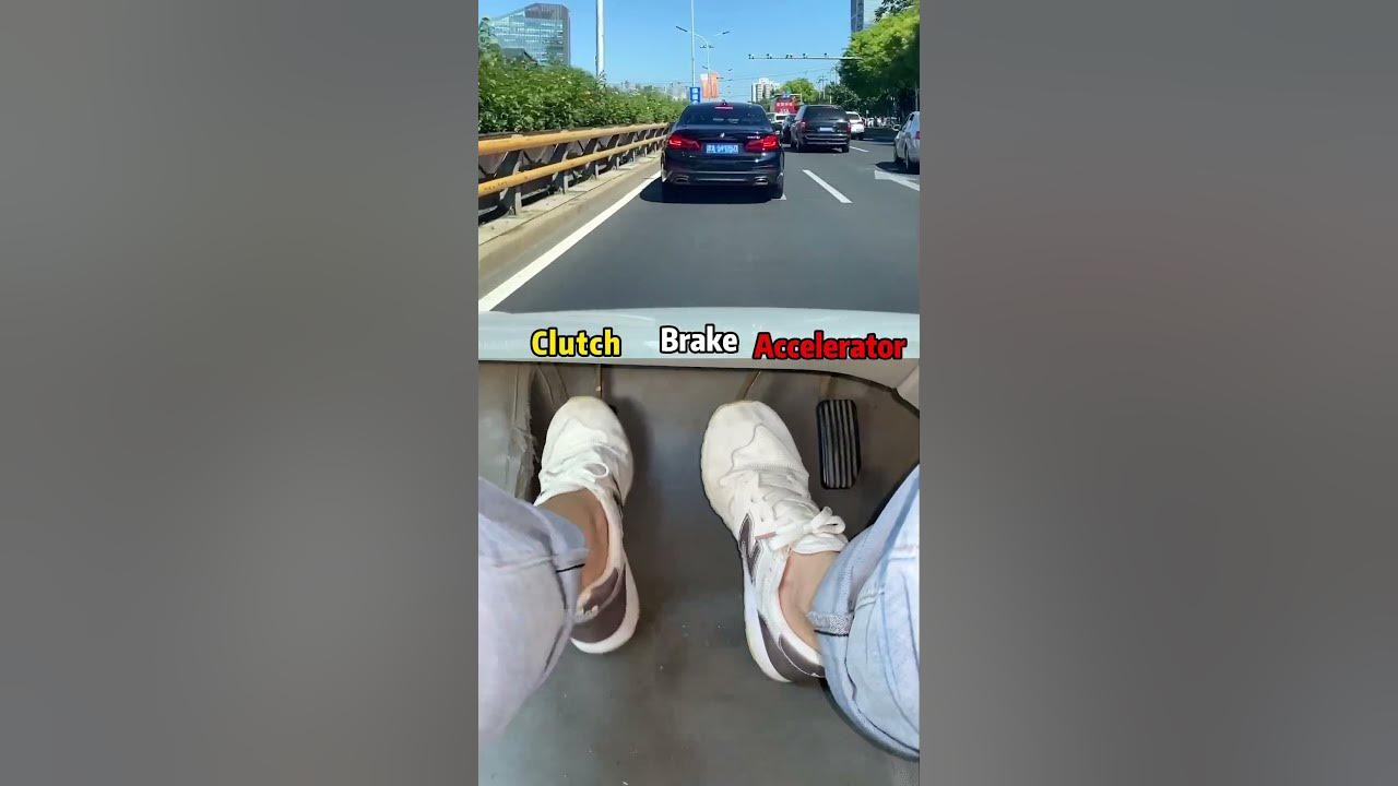 Be sure to step on the brakes correctly when braking suddenly! #driving #car #tips #manual #carsoft