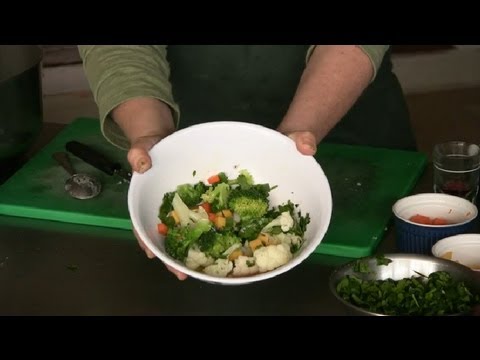 Broccoli-Cauliflower Salad, Red Wine Vinegar & Cheddar Cheese : Broccoli Salads