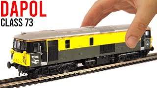 Another Derailing Dapol Diesel | Class 73 | Unboxing & Review