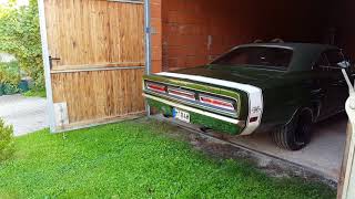 1969 Dodge Coronet R/T Start Up Sound and Acceleration