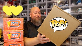 Opening a $300 Vaulted &amp; GRAILS Funko Pop Mystery Box