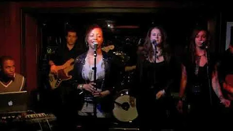 I Ain't Single - Cory Waldron, Annastasia Baker