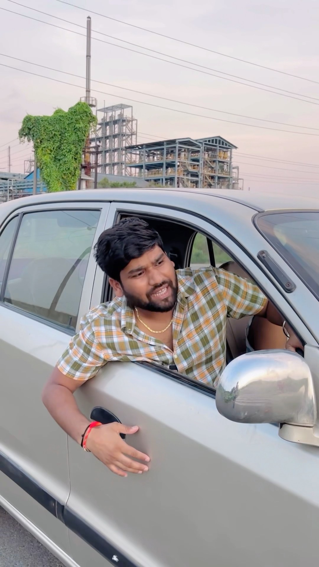 Puru hawa mai kha gayab ho gaya ? #comedy #funny #cutebaby #youtubeshorts #shorts