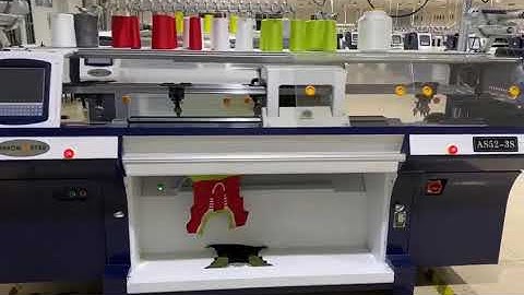 Flyknit shoes upper knitting machine ,sneaker knitting machine .sports shoes flat knitting machine