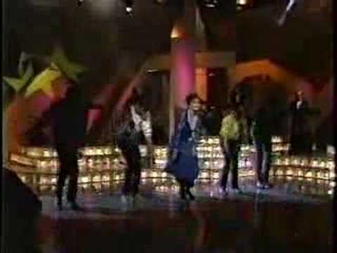 Watch Angelica Maria bailando como en los 60s en Aqui Esta! 1989 on YouTube