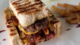 iKota AkA isphahlo // Sphatlo// famous Mzansi sandwich 🥪// kasi food// du indulge//