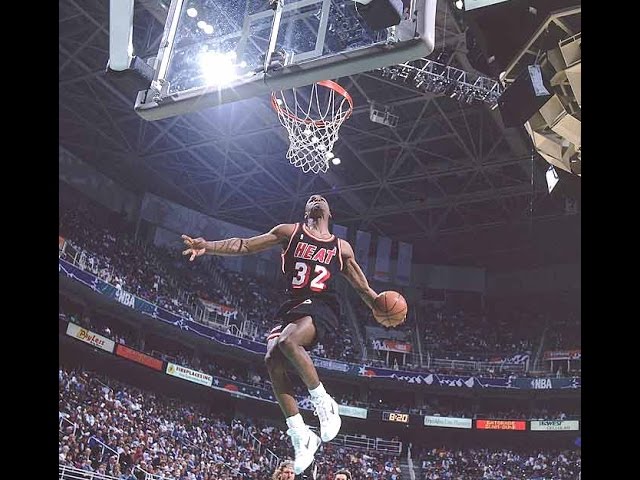 Vince Carter's legendary 2000 performance and other greatest dunks in Slam Dunk  Contest history - Sport360 News