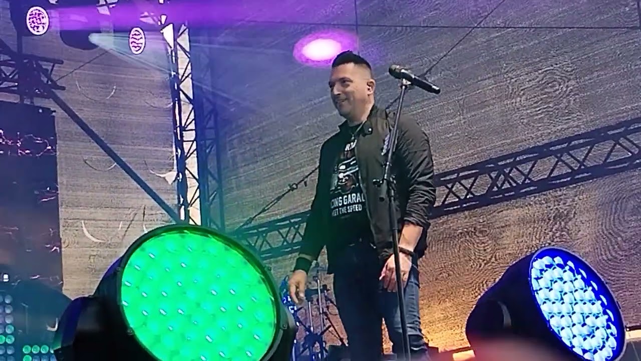 Ákos: Csak te vagy (2023.06.16, Siófok Plázs)