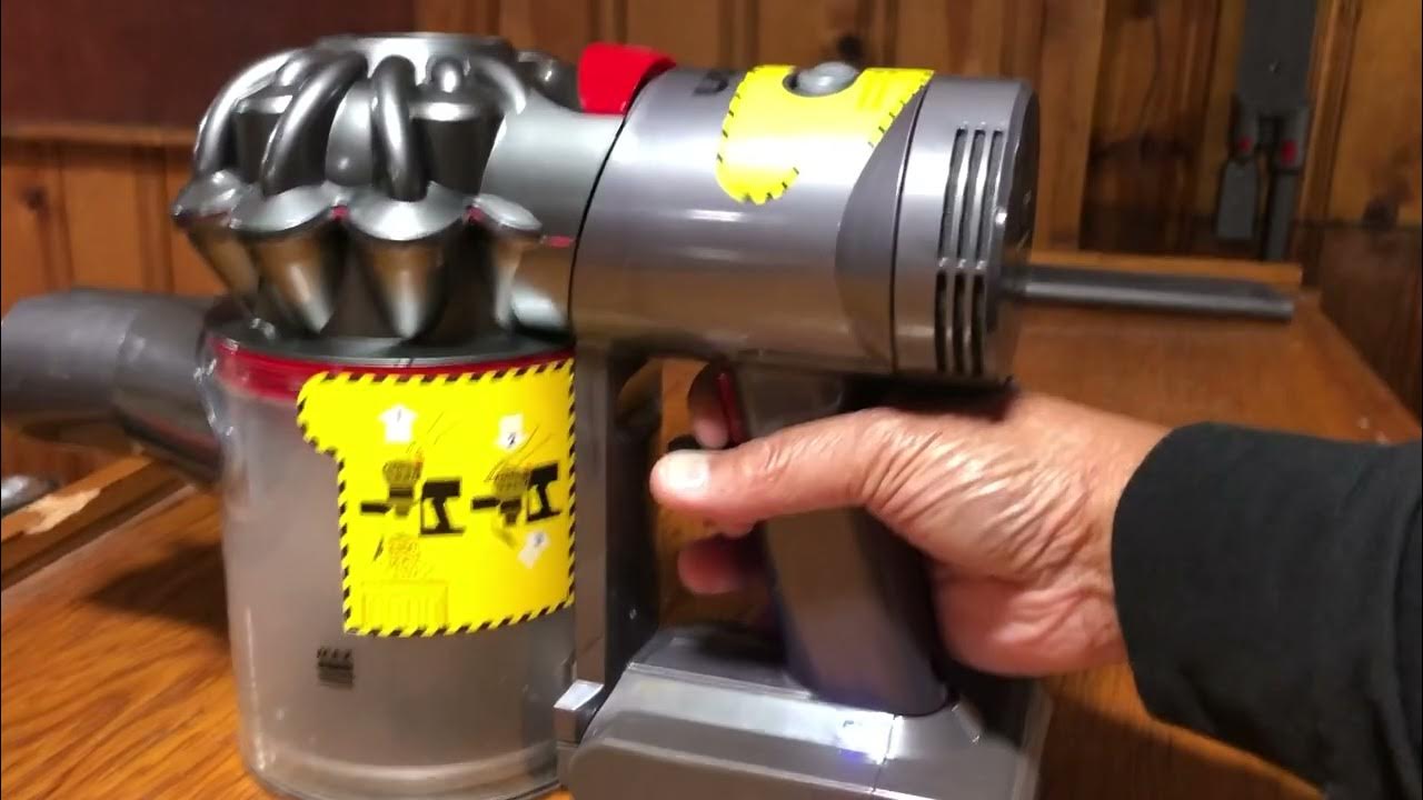 Dyson V7 battery flash blue light YouTube