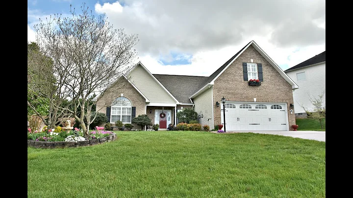 Barbara Lowry & Realty Executives Present: 13108 C...