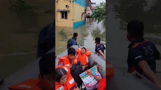 Indian Navy teams for Chennai floods #shorts