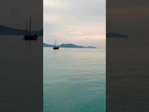 Ао-Чалонг.Пхукет. Ao Chalong, Phuket.
