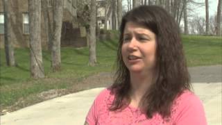 Caught on Cam: Postal worker toss on tape - Apr 22nd, 2014