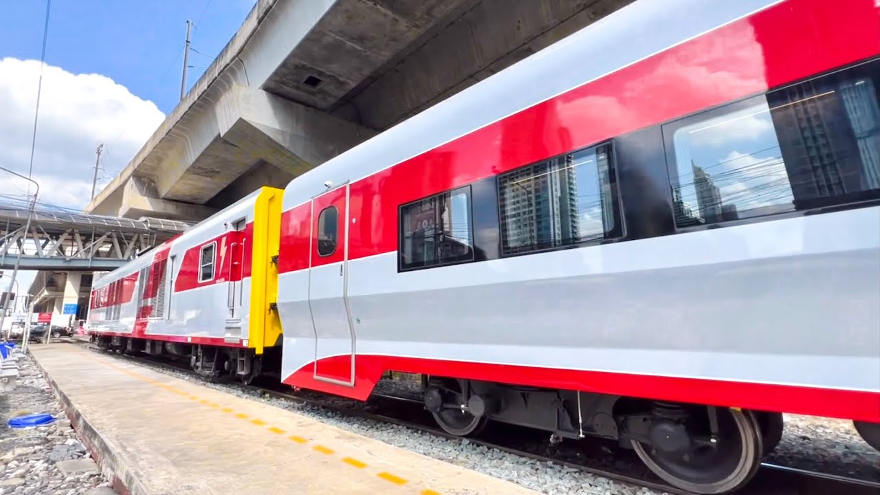 SRT. #ฤกษ์งามยามดี ไล่ตามรถไฟไทยทำพ่วงขบวนชานเมือง 367 ไปพระจอมเกล้า พร้อมลากกลับ 284 เข้าหัวลำโพง!