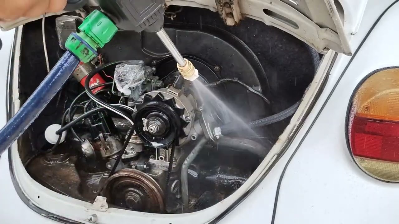 Fusca 1300 L como lavar o motor. 