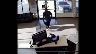 Bank Robber Fail DROPS GUN and runs for life