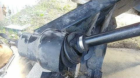 Can Am Outlander Rear CV Axle Removal