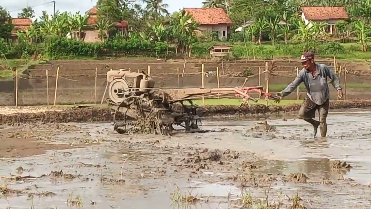 Teraktor Quick G1000 mantap. @DIESEL-u8d 