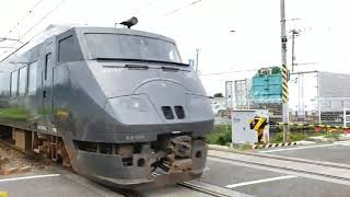 日豊本線　回送電車　上り787系　下り817系