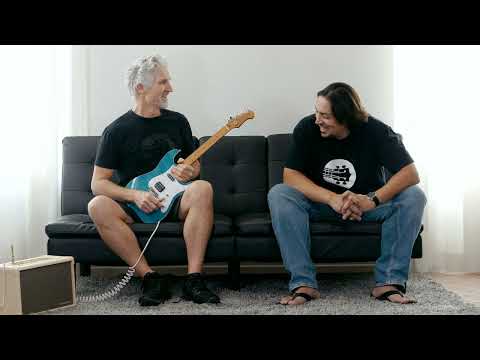 Електроукулеле баритон FLIGHT PATHFINDER BARITONE (Ocean Blue), видео 1