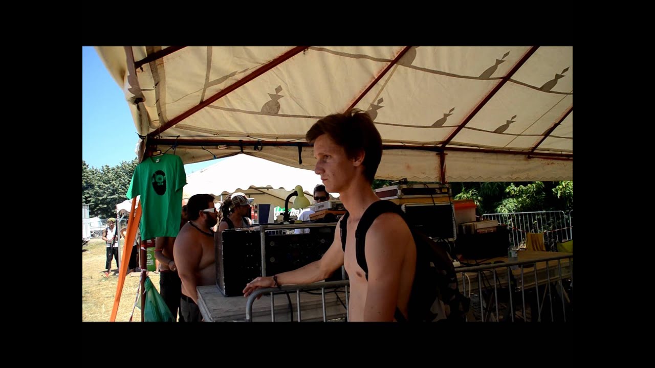 Part 23 Flo Nyabin Play a new production of Nyabin sound Reality Souljahs/Duplate of Sista Daba