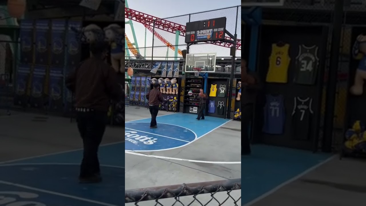 Best Job at Knotts Berry Farm 🏀