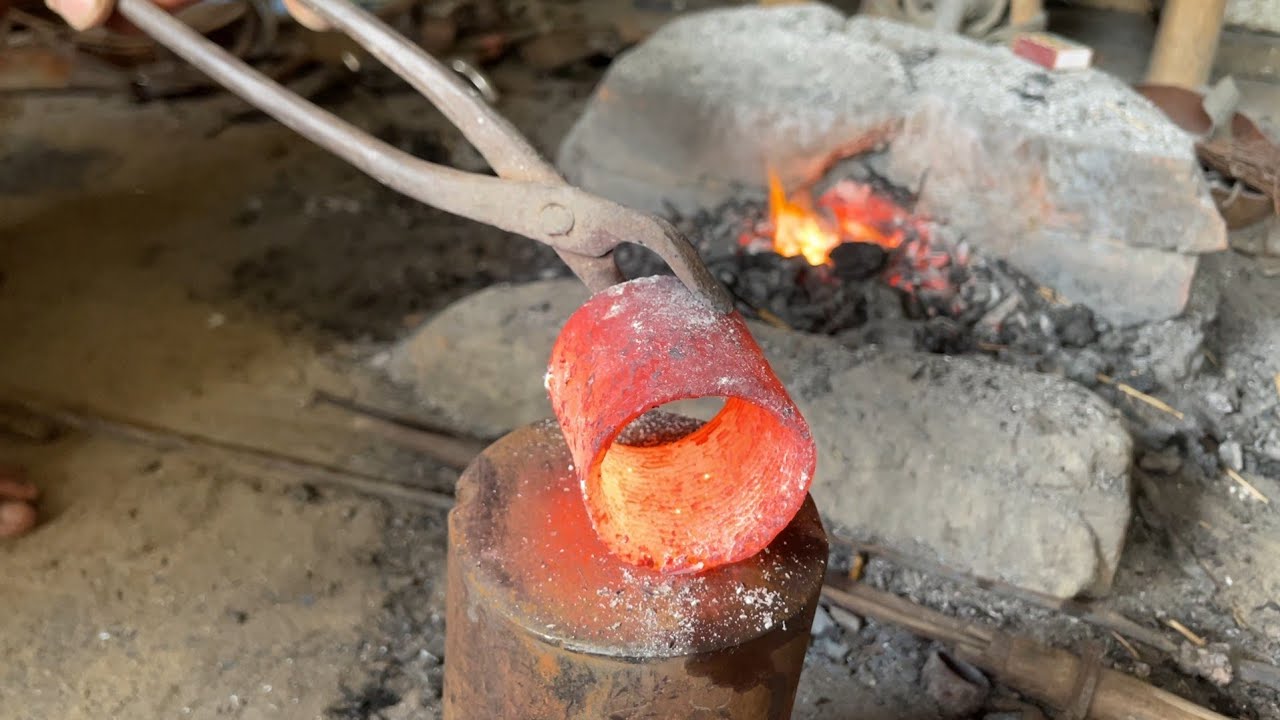 Make a Chinese saber Knife Making Process from Old Iron Metal// #Blacksmith@n.kofficialchannel