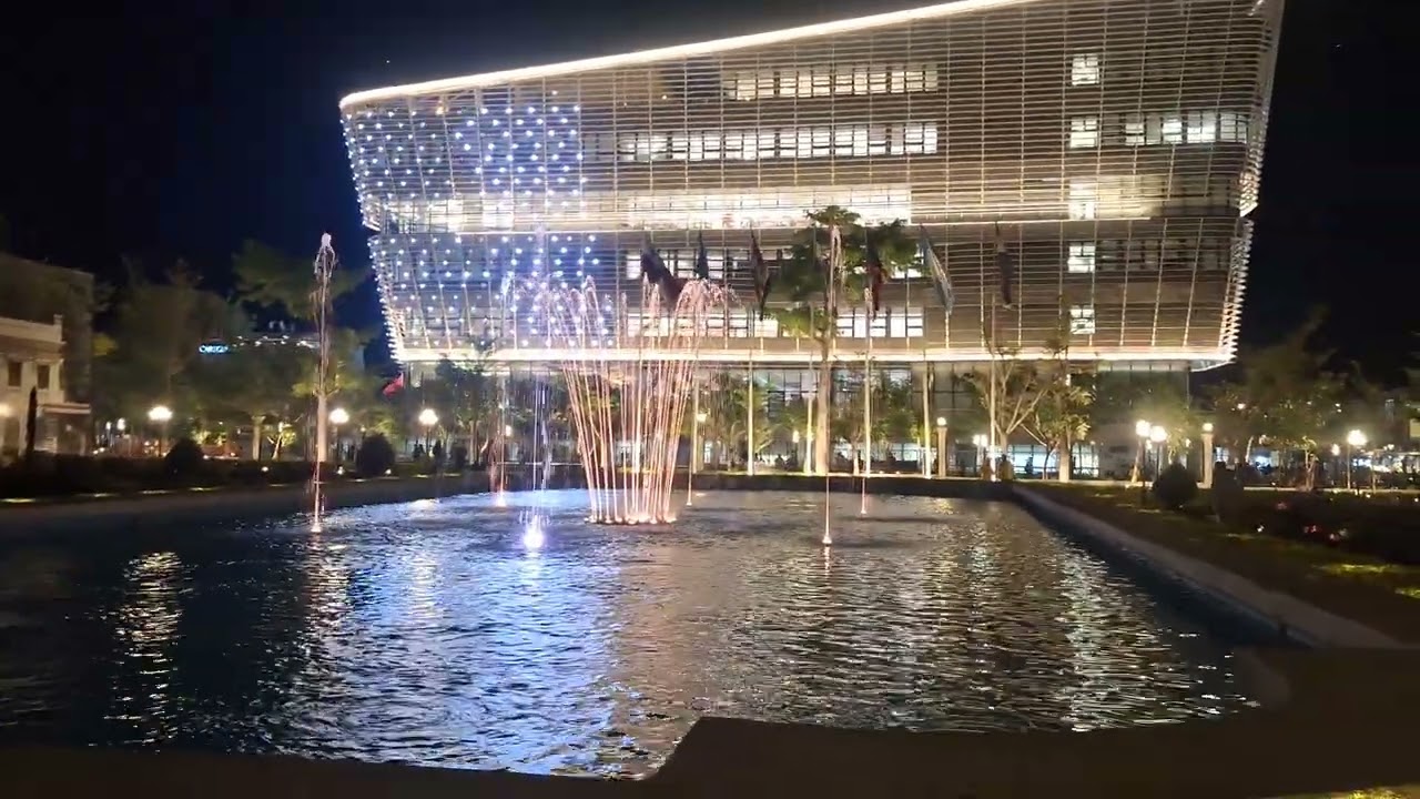 Disfrutando la fuente en Plaza las Américas en canal Cocinando con Yesica Rodriguez