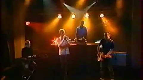 jay jay johanson - tell the girls i'm back in town - live - 1997