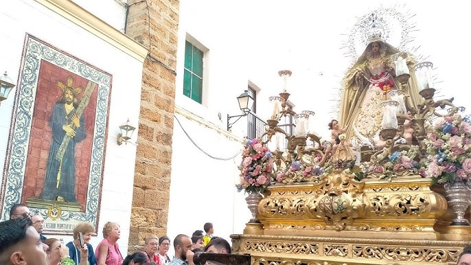 Horario e Itinerario Procesión de la Virgen del Amor Hermoso de las Cigarreras. Cádiz 15 de Agosto del 2025