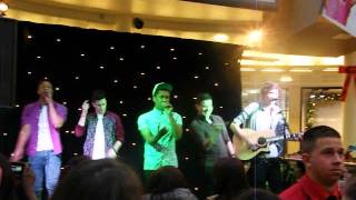 Concept singing Earthquake on 18/11/12