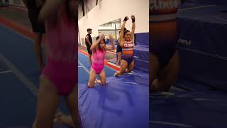 Gymnasts race on their knees in leotard 🤸‍♀️