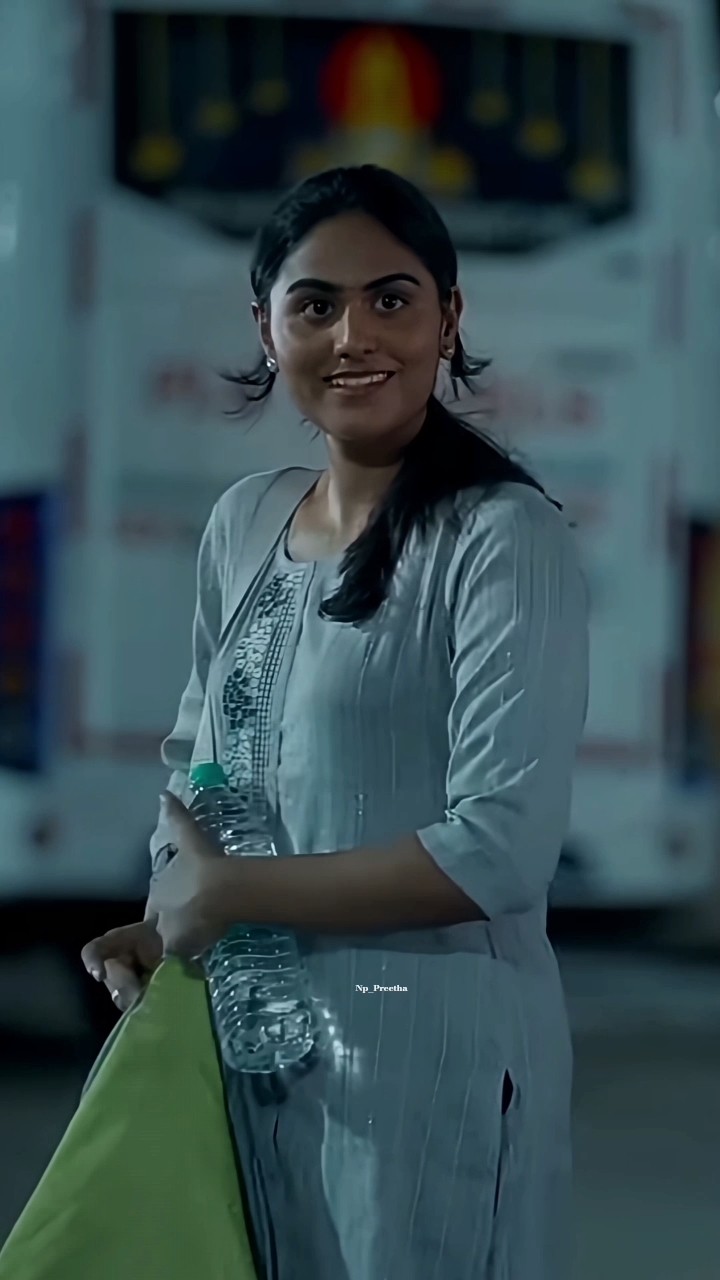 💞Feel My Love💖 - ShareChat