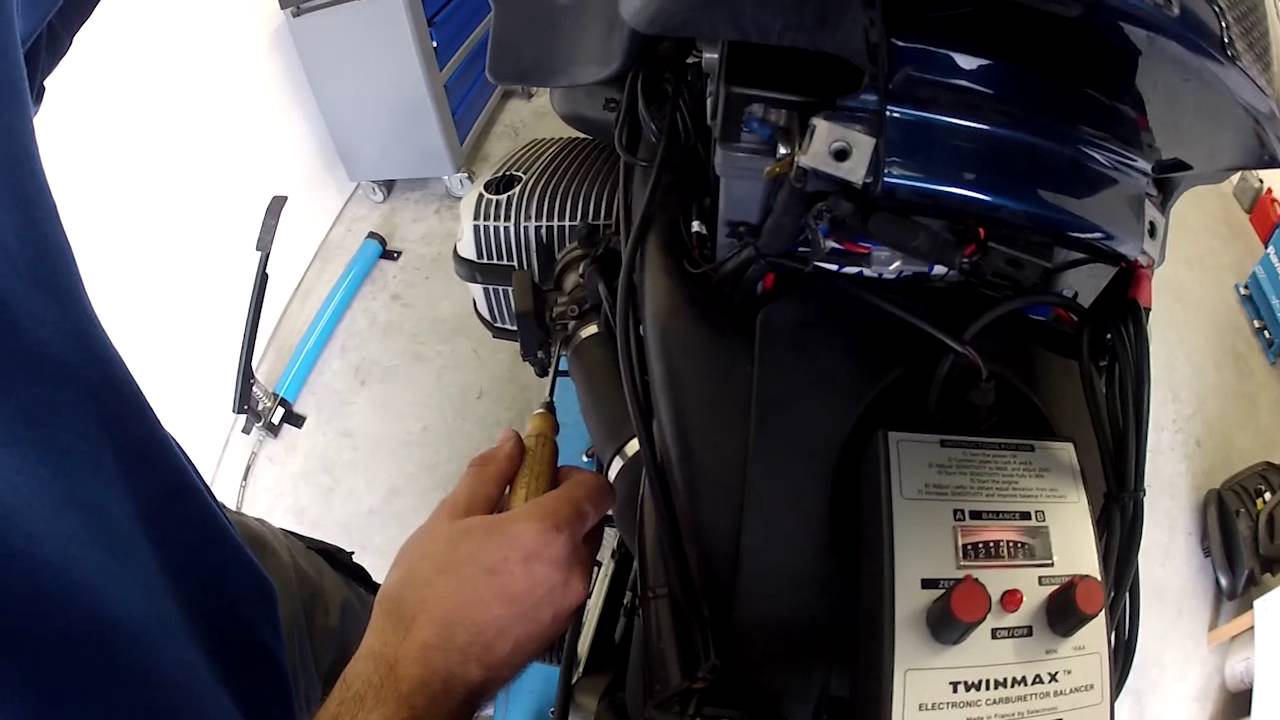 Twinmax Synchrontester für BMW Motorräder (Beispiel R1150RT)